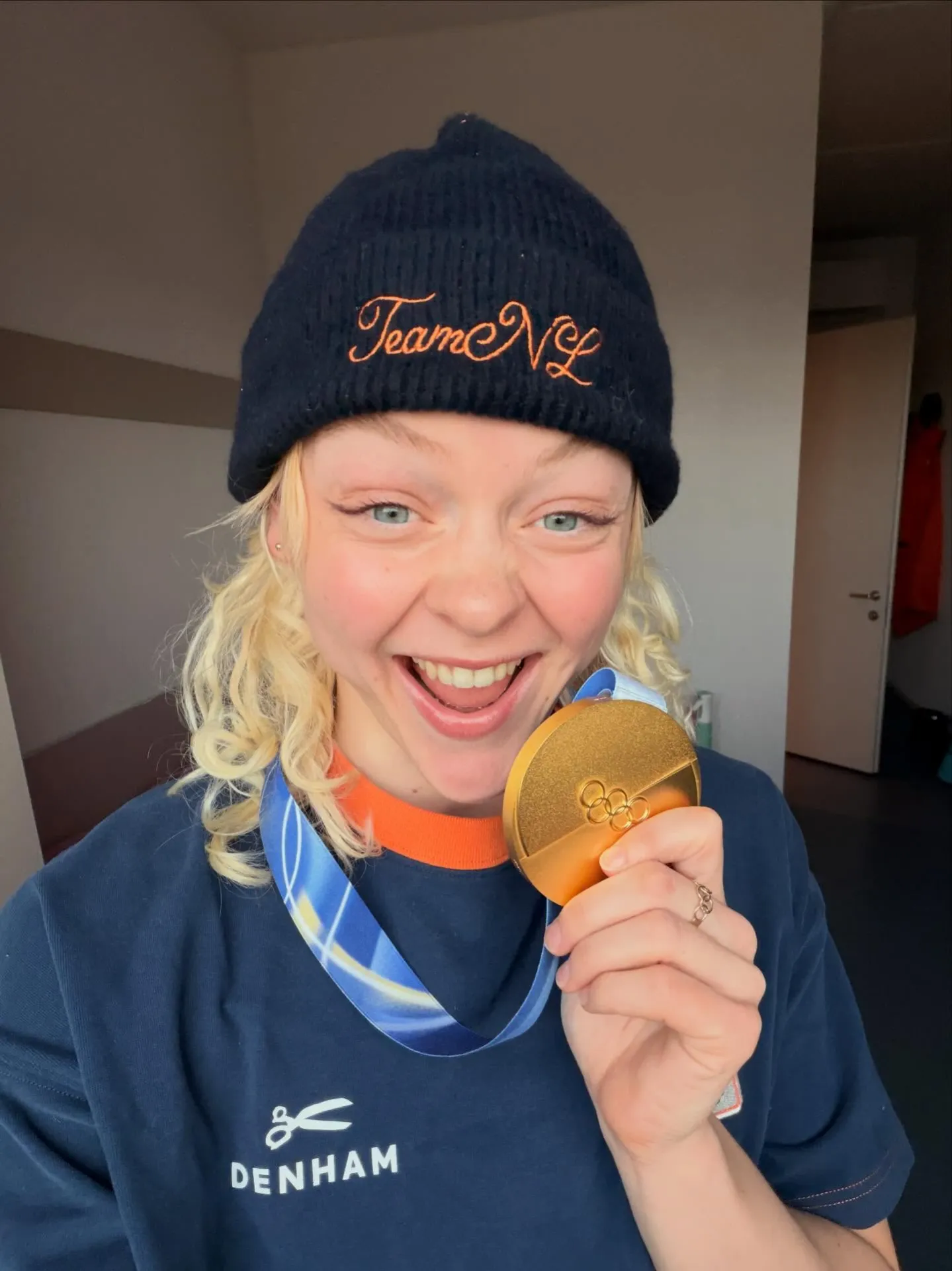 Xandra Velzeboer